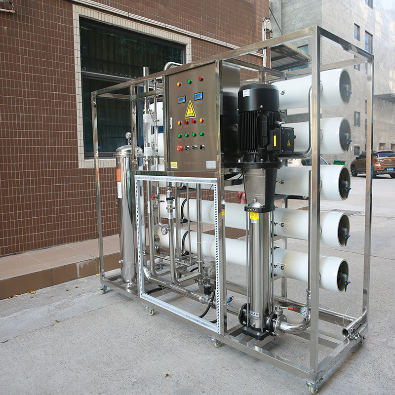 10 tonshour reverse osmosis equipment (3).jpg